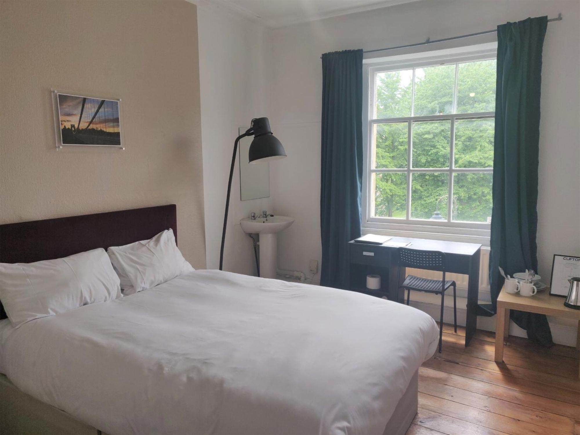 Westbourne Place Rooms - By Clifton Short Lets Bristol Bilik gambar